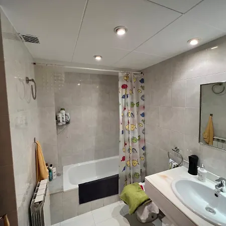 Super Apartamento Llevant 8 דירה